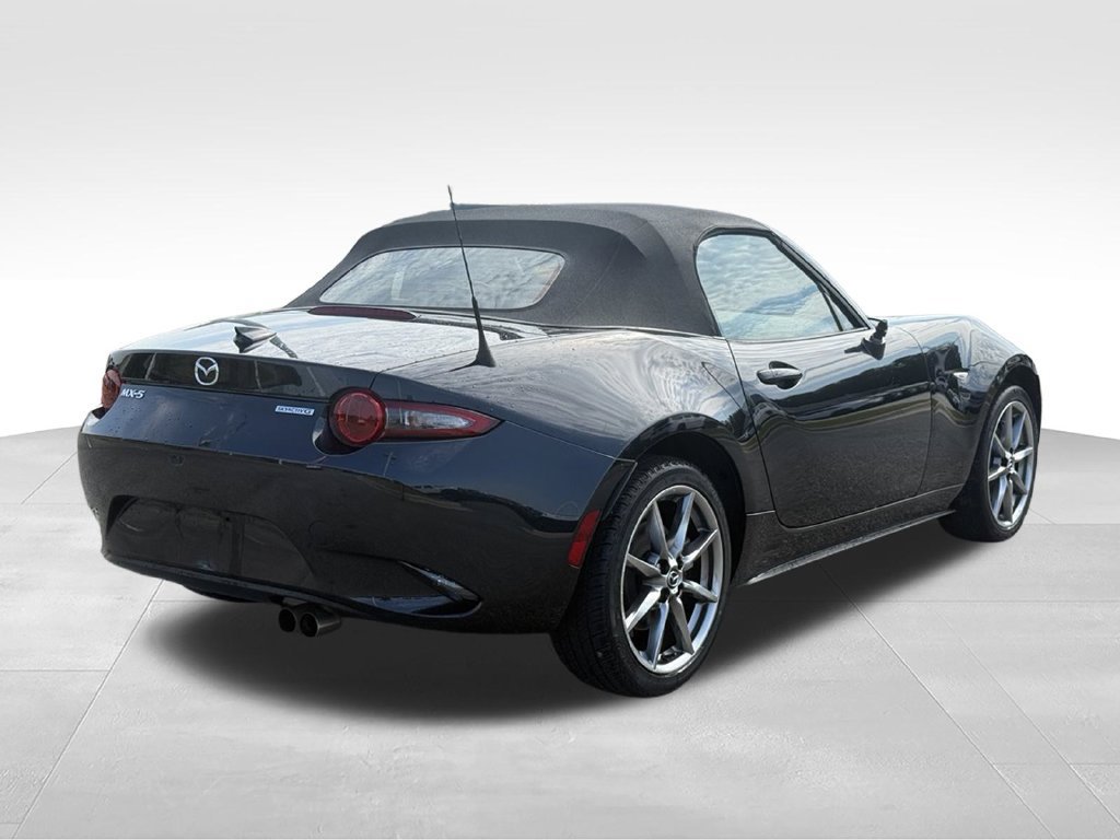 Used 2023 MAZDA MX-5 Miata Grand Touring w/ Weather Package RWD image 29