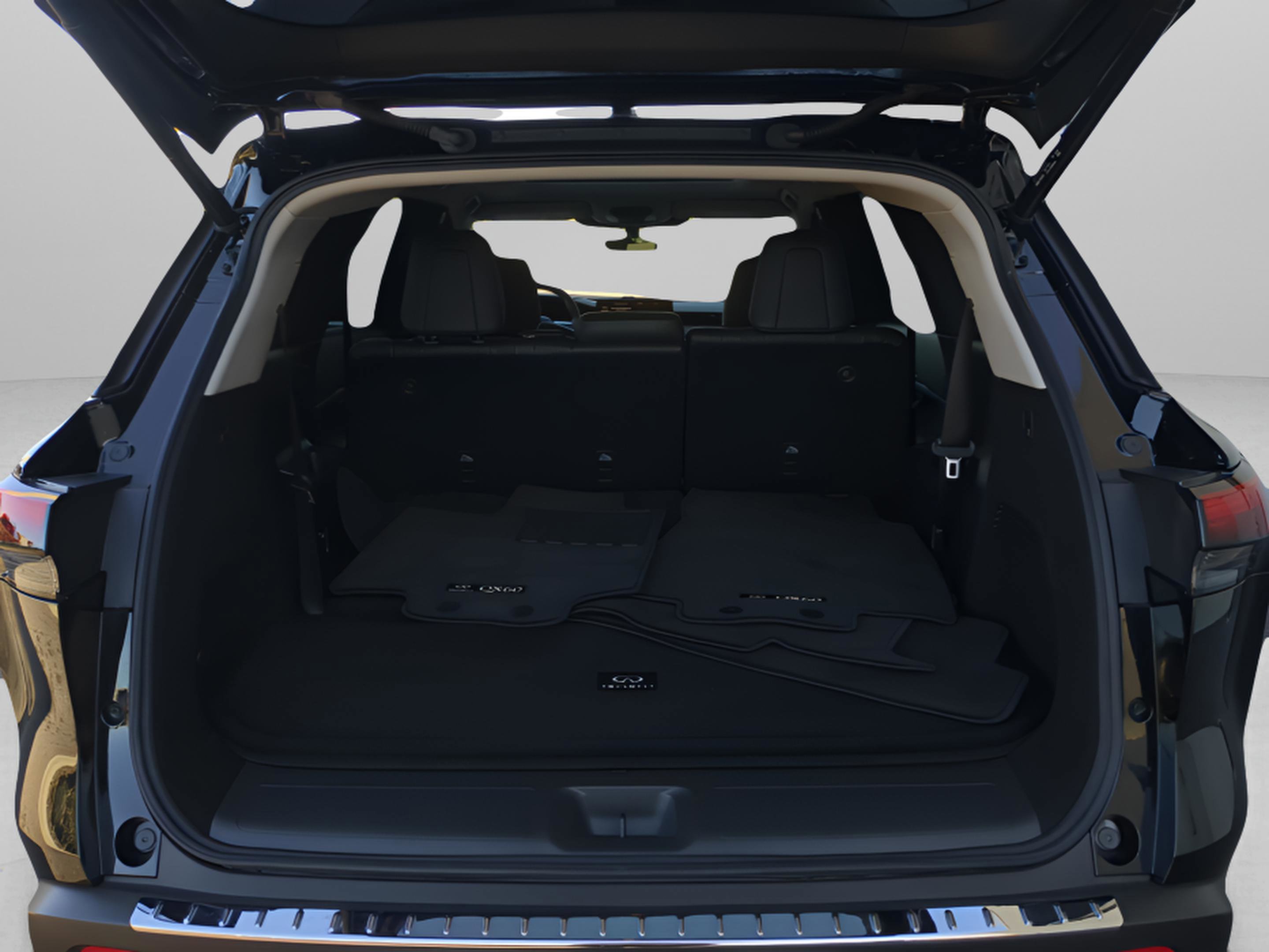 Used 2025 INFINITI QX60 Pure w/ Cargo Package image 33