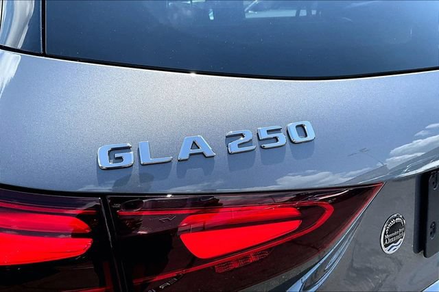 Used 2026 Mercedes-Benz GLA 250 4MATIC image 8