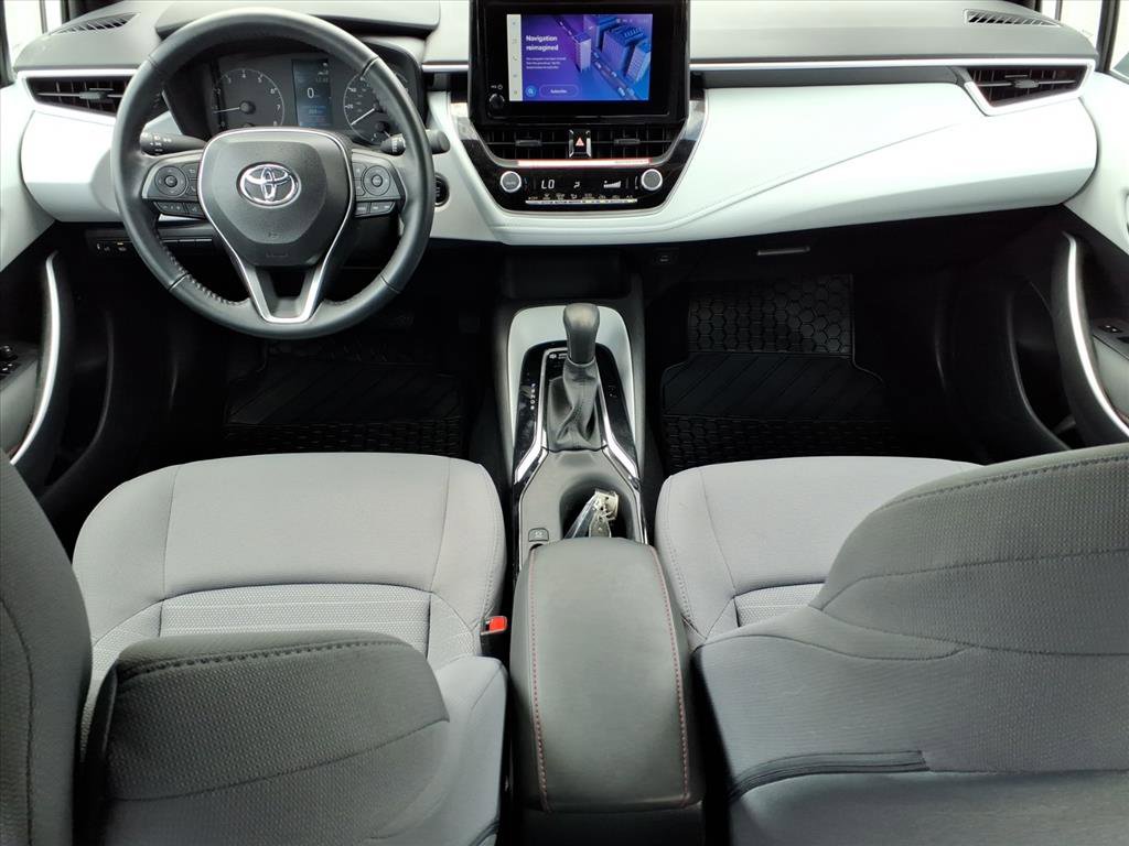 Used 2025 Toyota Corolla SE image 17