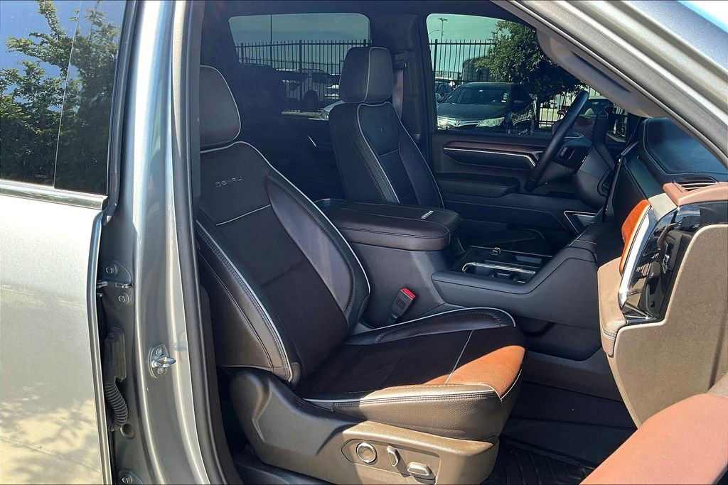 Used 2024 GMC Sierra 2500 Denali w/ Technology Package image 11