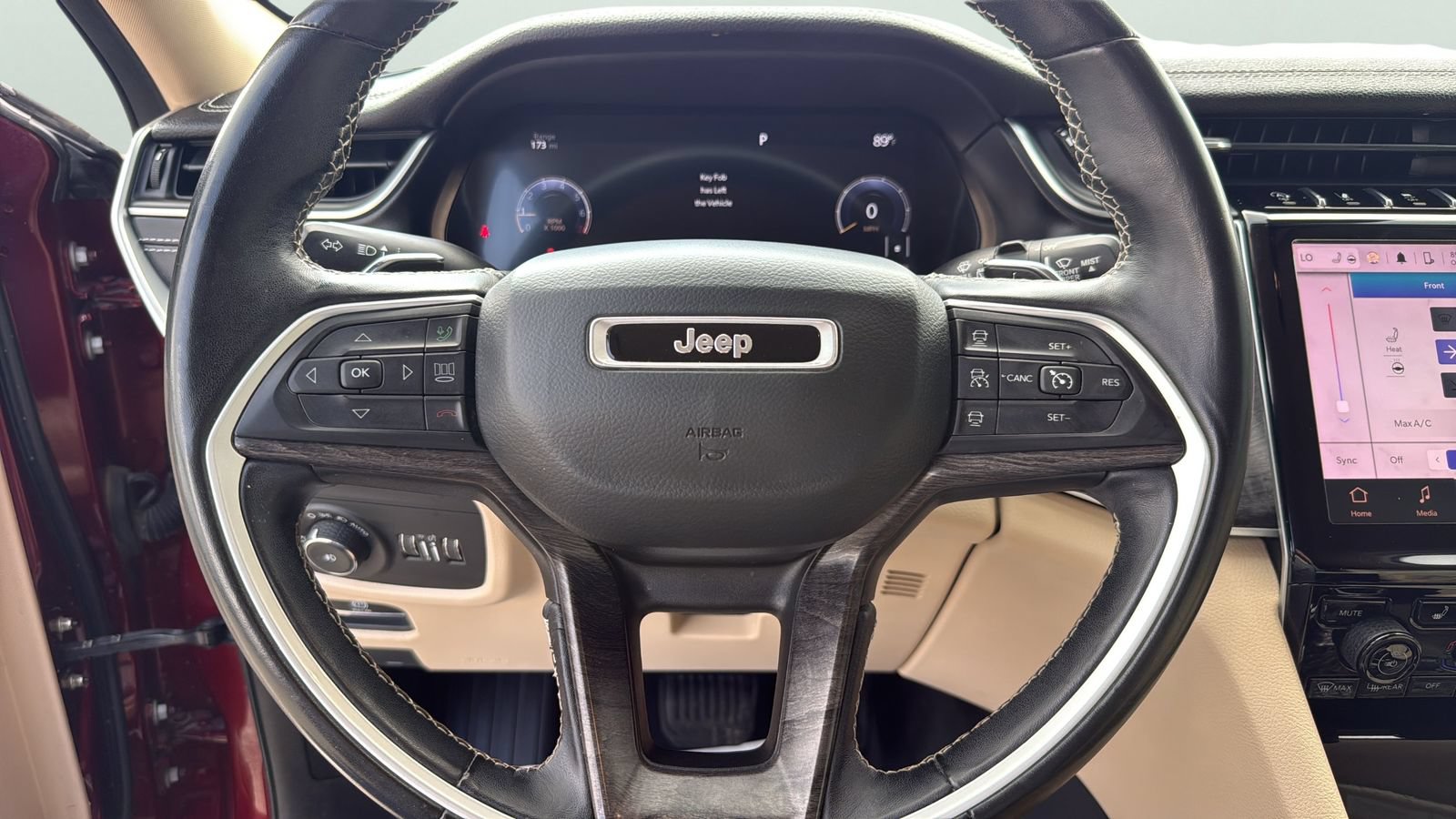 Used 2021 Jeep Grand Cherokee L Limited AWD/4WD image 11