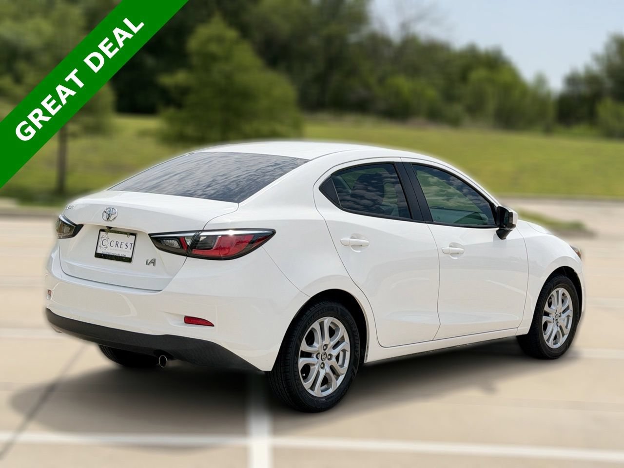 Used 2018 Toyota Yaris iA FWD image 5
