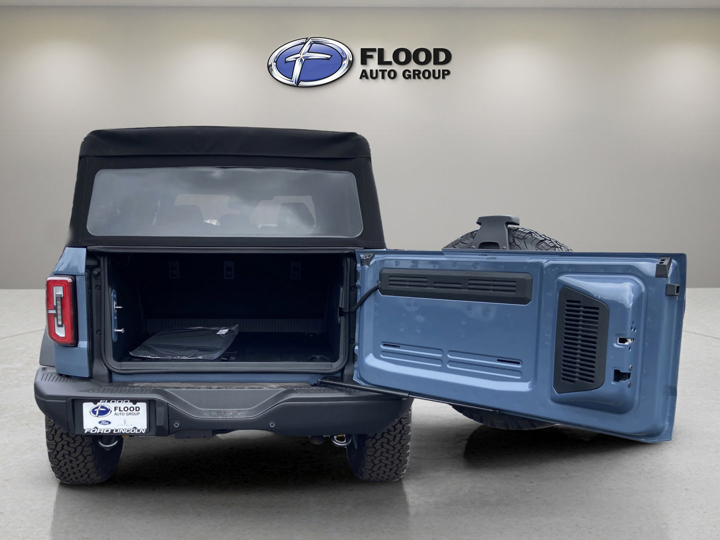 New 2025 Ford Bronco Badlands image 7