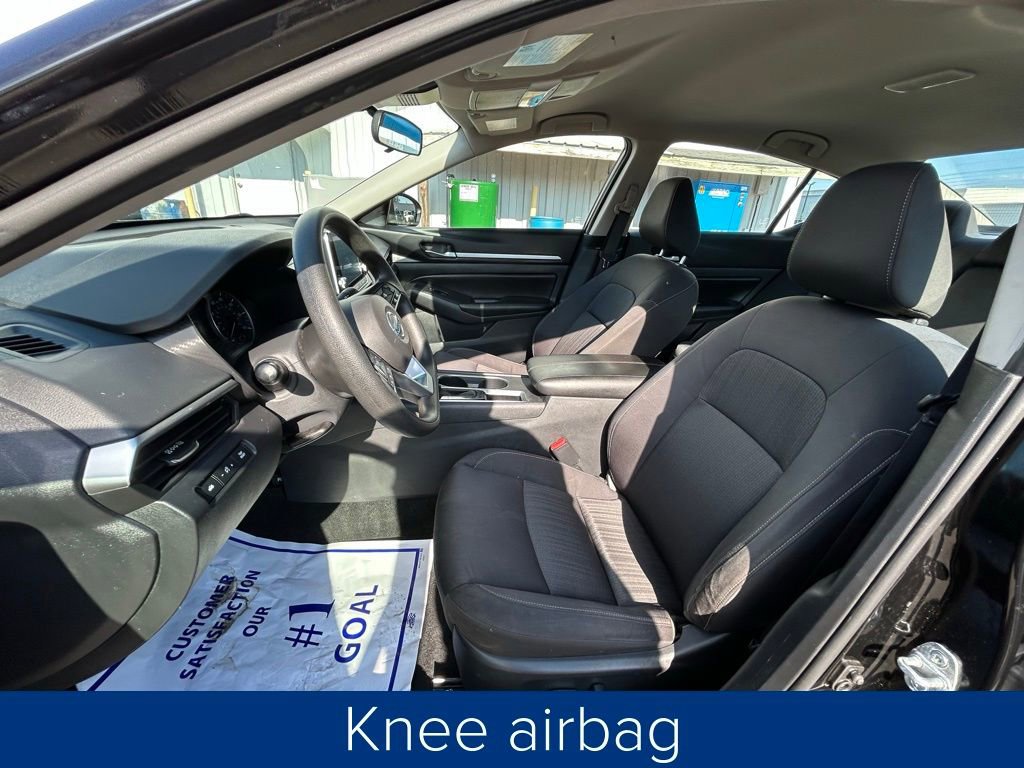 Used 2022 Nissan Altima 2.5 SV image 27