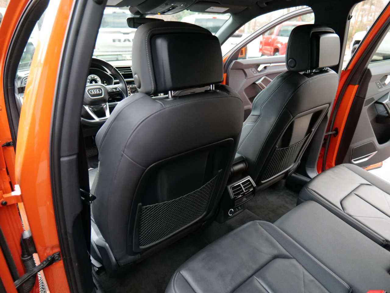 Used 2019 Audi Q3 2.0T Premium Plus w/ Premium Plus Package image 47