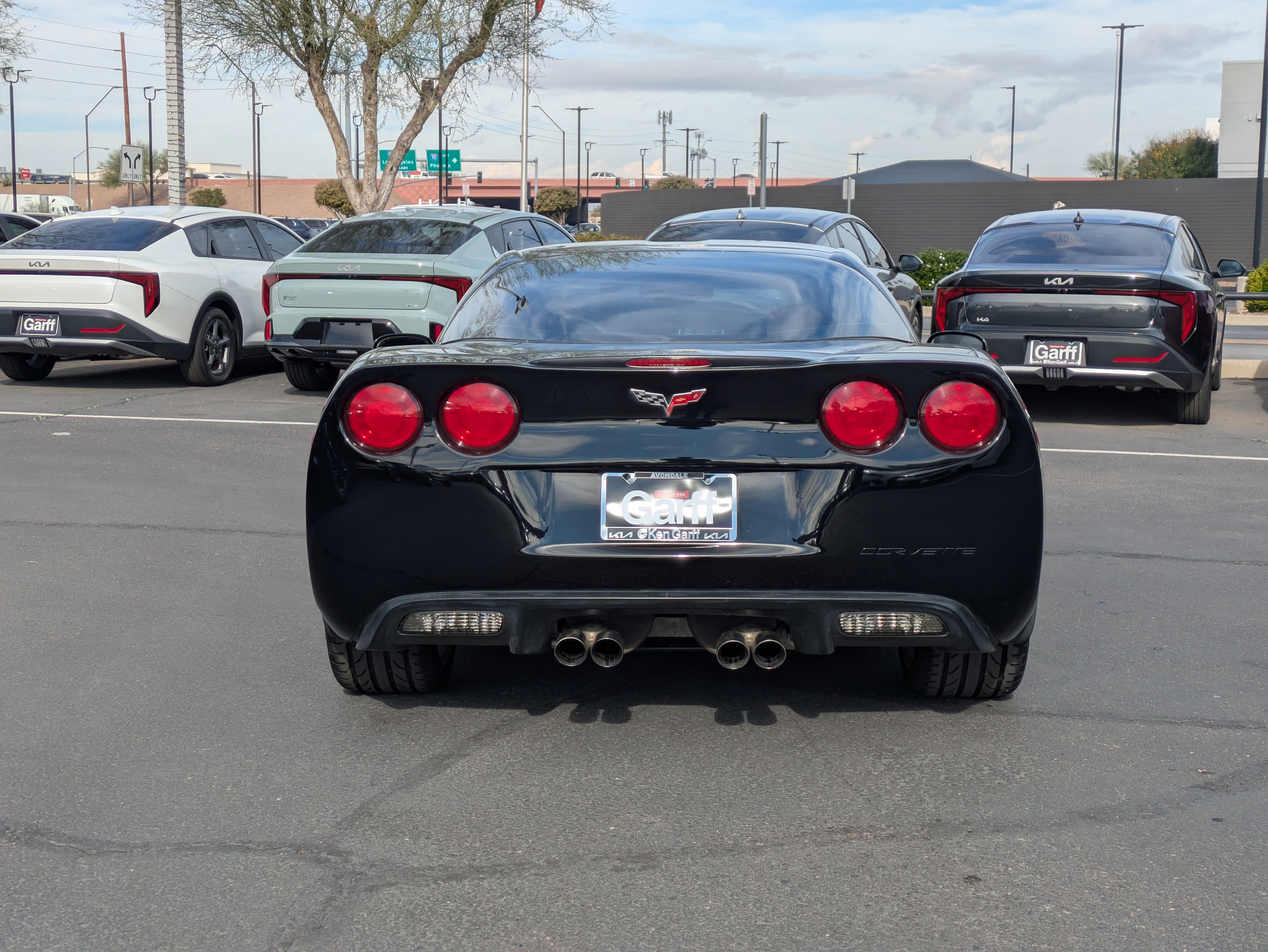 Used 2011 Chevrolet Corvette Coupe w/ 1LT image 4