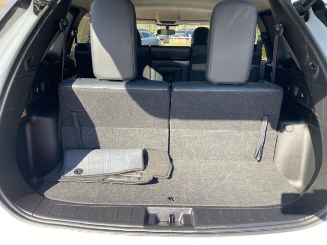 Used 2024 Mitsubishi Outlander SE image 28