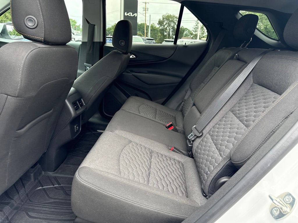 Used 2019 Chevrolet Equinox LT w/ LPO, Floor Liner Package FWD image 13