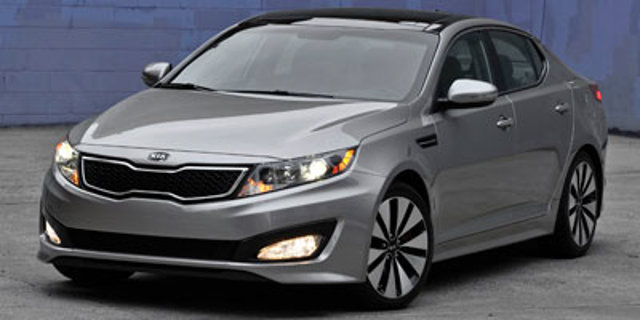 Used 2012 Kia Optima EX w/ Premium Pkg FWD image 3