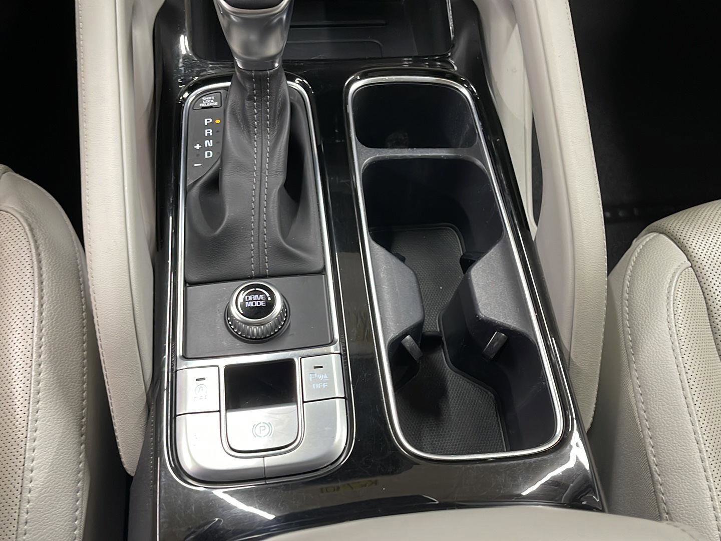 Used 2022 Kia Telluride EX w/ EX Premium Package image 21