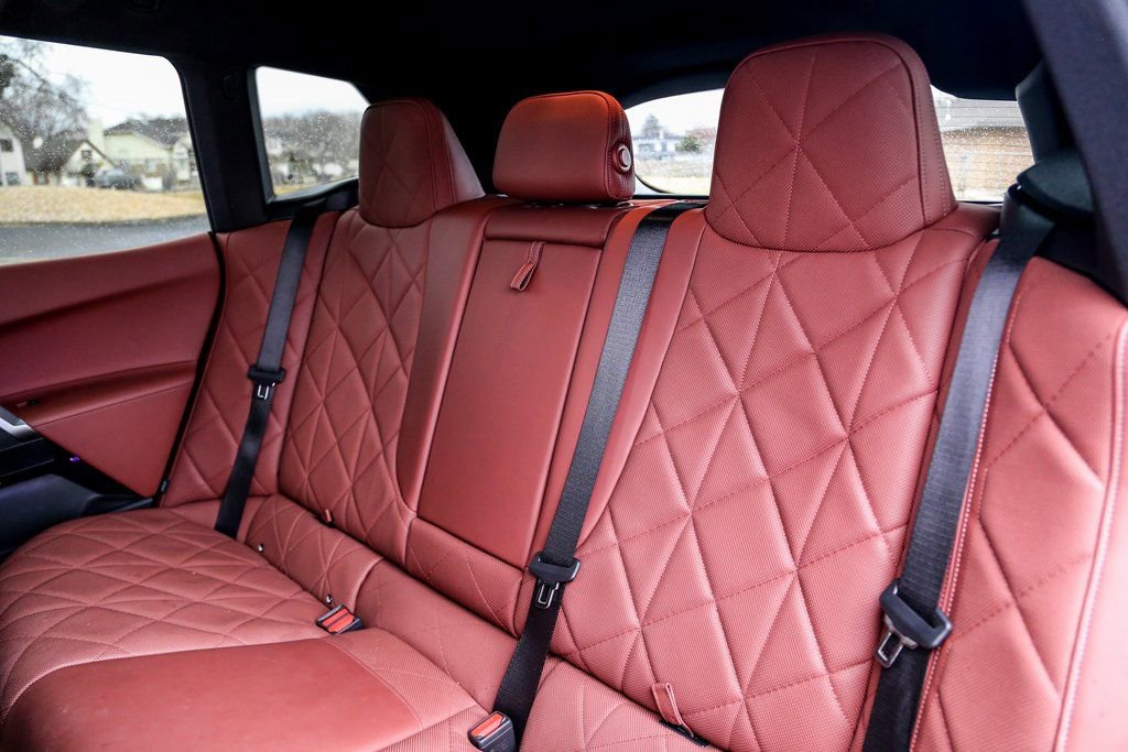 Used 2025 BMW iX xDrive50 w/ Premium Package image 23