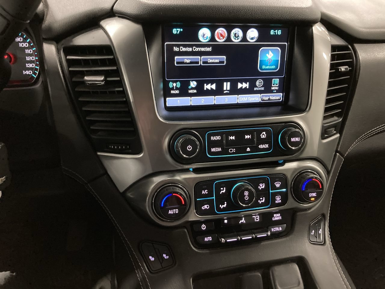 Used 2020 Chevrolet Tahoe LT w/ Off-Road Package AWD/4WD image 12