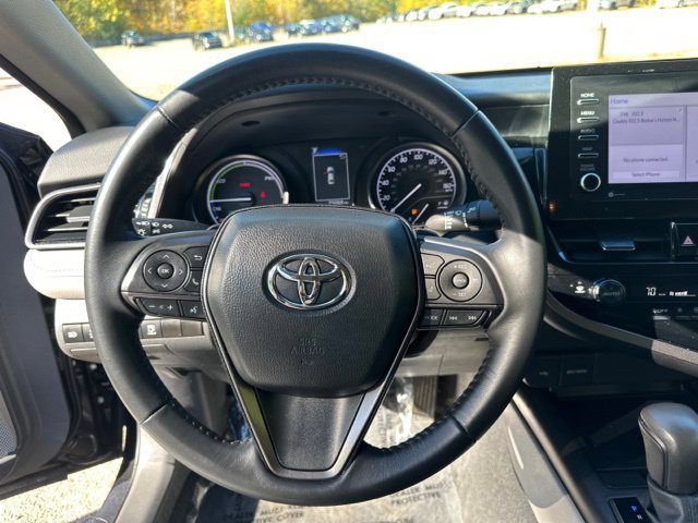 Used 2024 Toyota Camry SE FWD image 31