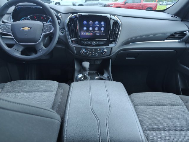 Used 2023 Chevrolet Traverse LT FWD image 14