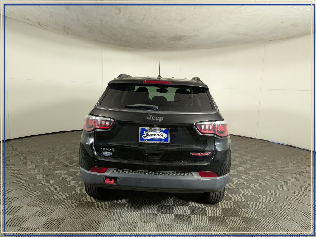 Used 2020 Jeep Compass Trailhawk w/ Leather Interior Group AWD/4WD image 8