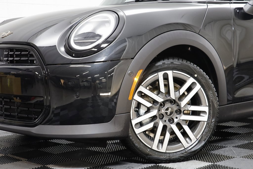 New 2026 MINI Cooper 4-Door Hardtop image 3