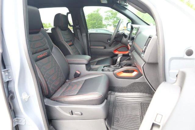 Certified 2025 Nissan Frontier PRO-4X w/ Pro Premium Package AWD/4WD image 26