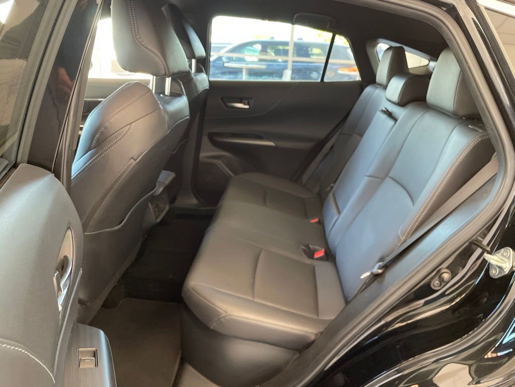 Used 2023 Toyota Venza XLE AWD/4WD image 10