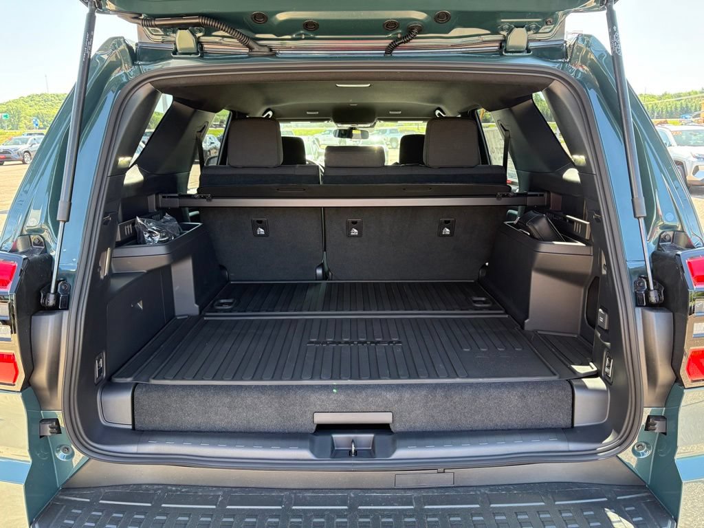 New 2026 Toyota 4Runner TRD Off-Road AWD/4WD image 5
