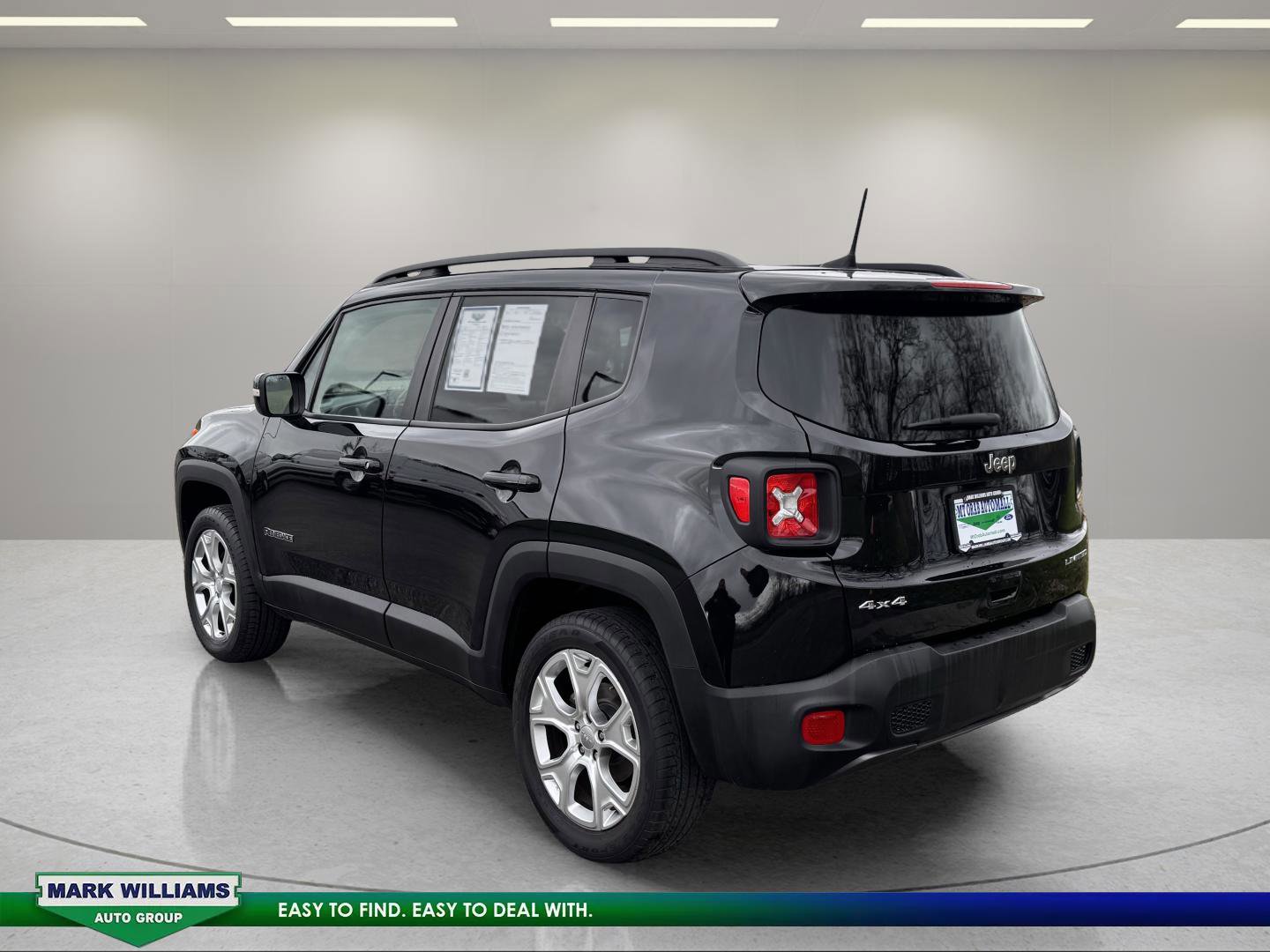 Used 2023 Jeep Renegade Limited image 5