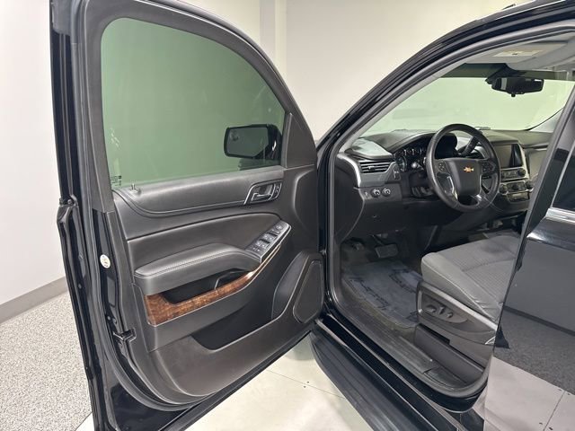 Used 2018 Chevrolet Tahoe LS w/ Skid Plate Package AWD/4WD image 9