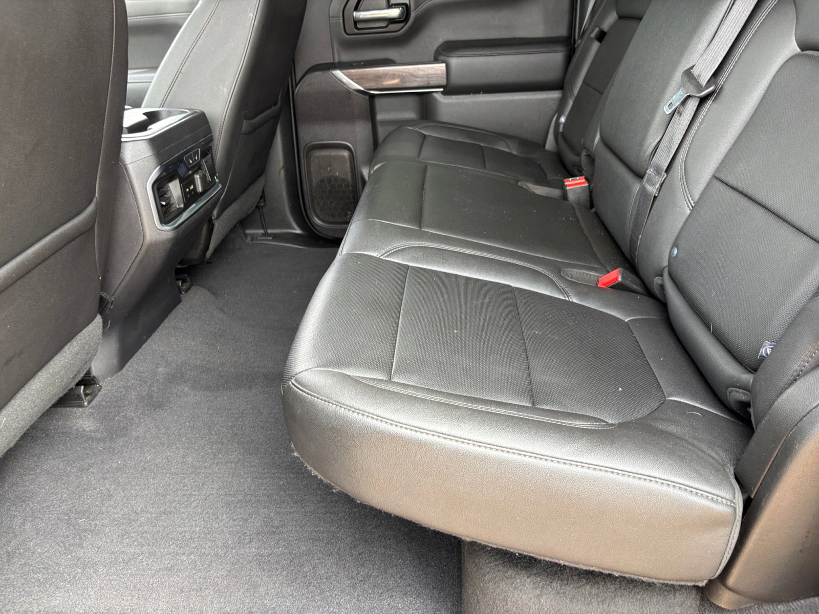 Used 2019 Chevrolet Silverado 1500 LTZ w/ LTZ Texas Edition AWD/4WD image 17