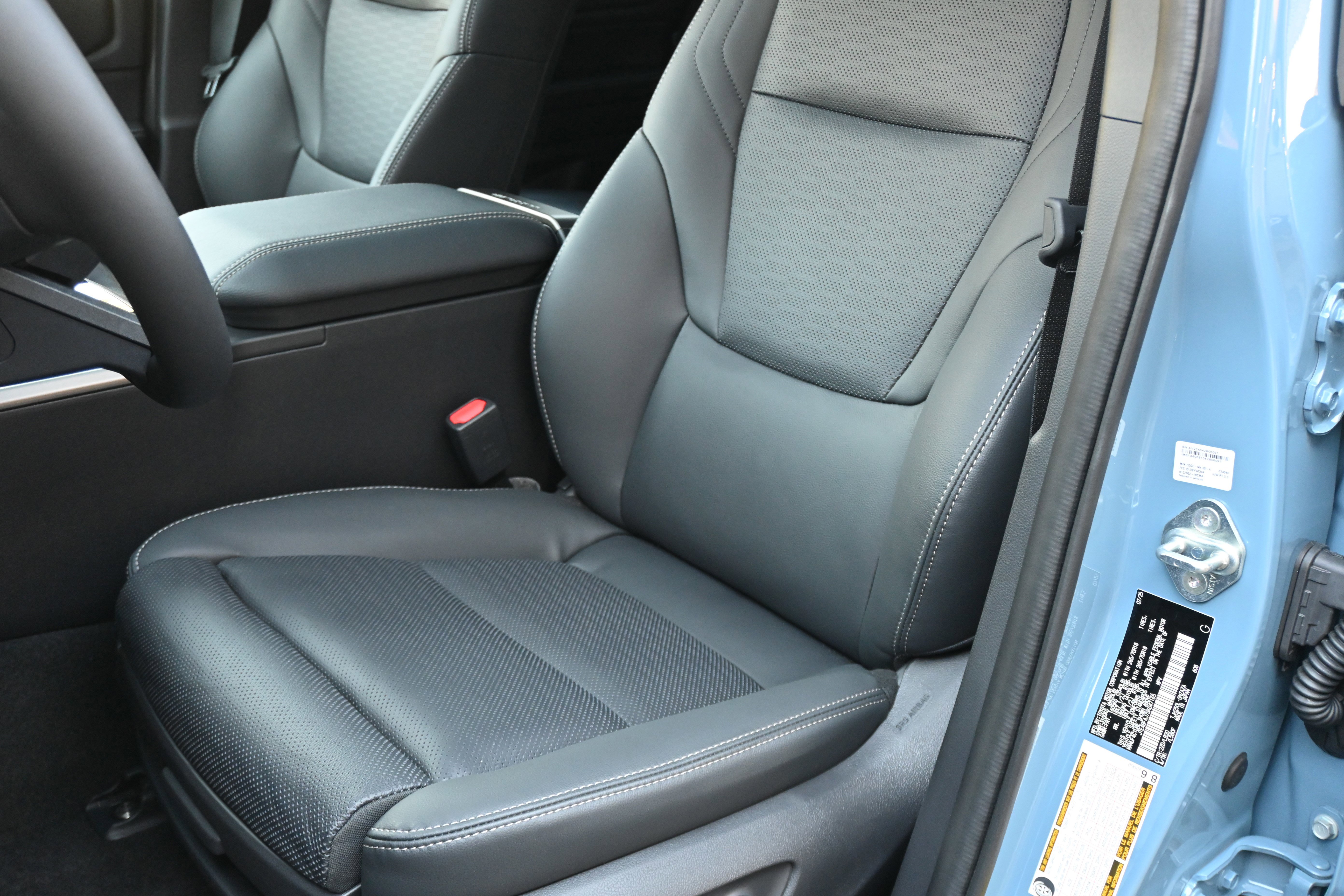 Used 2025 Toyota Land Cruiser w/ Premium Package image 16