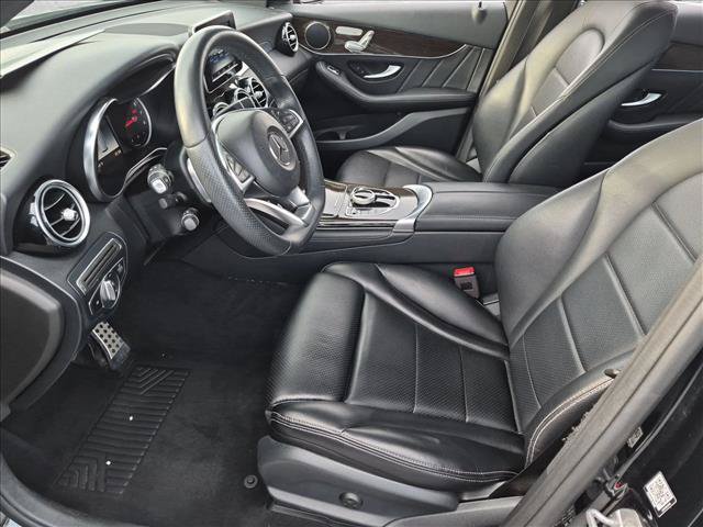 Used 2019 Mercedes-Benz GLC 300 image 15