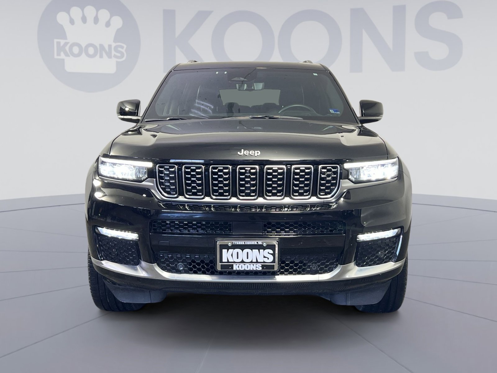 Used 2023 Jeep Grand Cherokee L Summit w/ Advanced Protech Group IV image 11