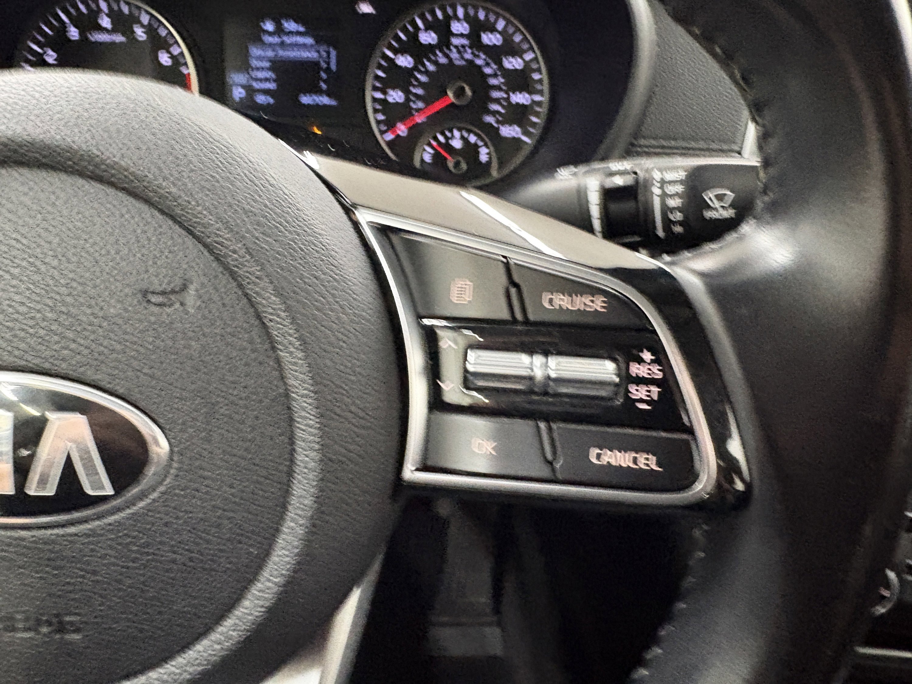 Used 2020 Kia Optima S image 30