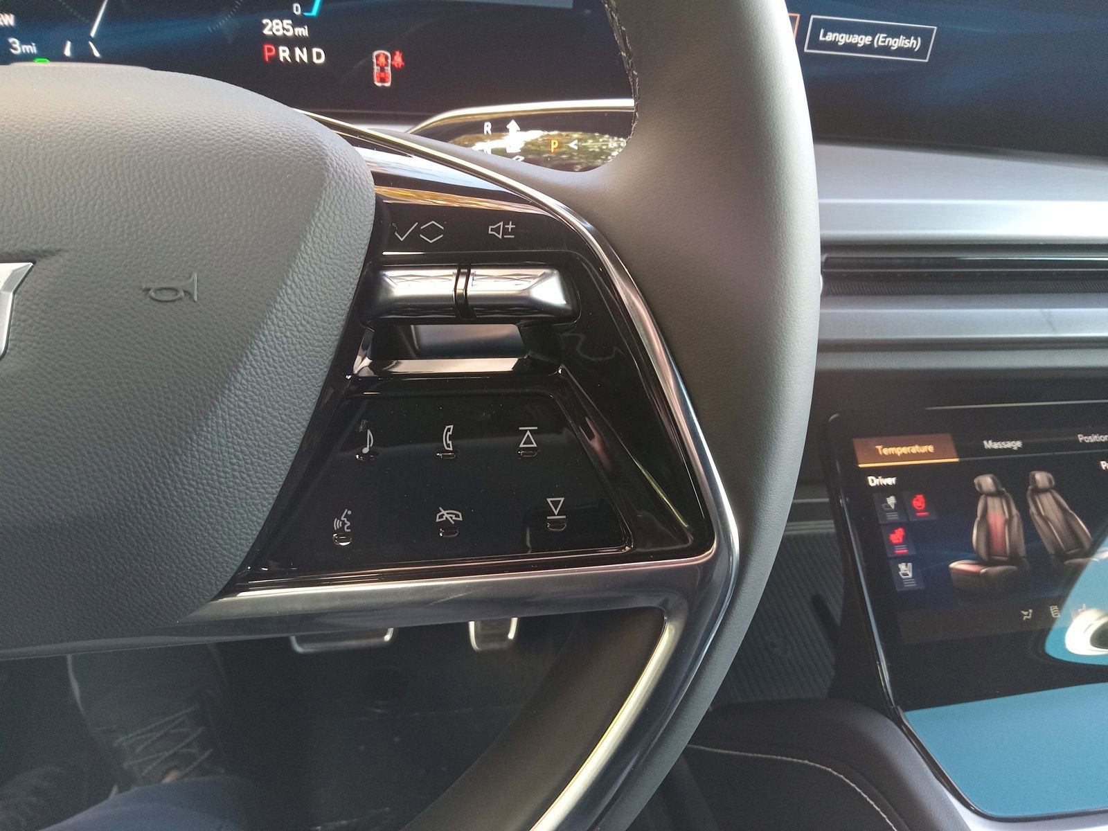 New 2026 Cadillac Vistiq Sport image 22