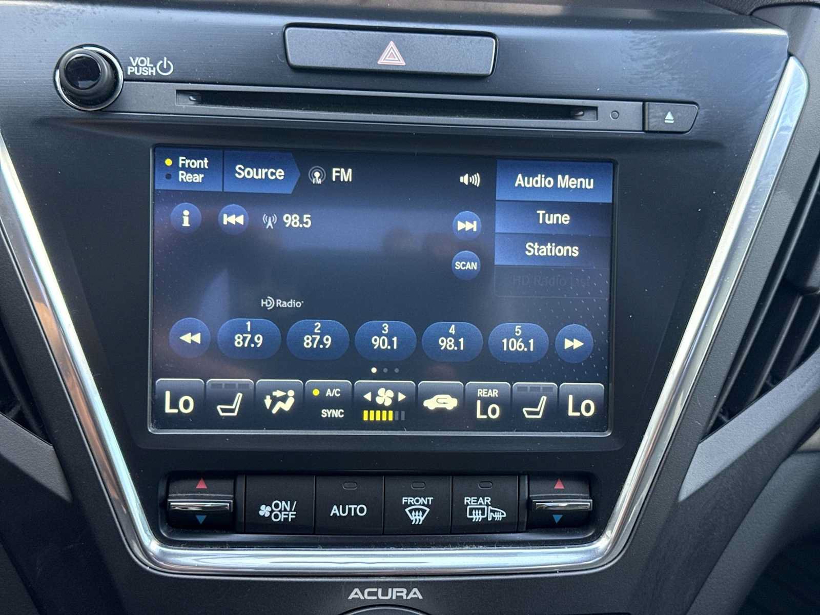 Used 2018 Acura MDX FWD w/ Advance & Entertainment image 17