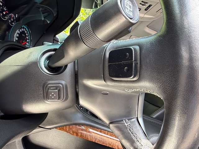 Used 2020 Chevrolet Tahoe Premier RWD image 16