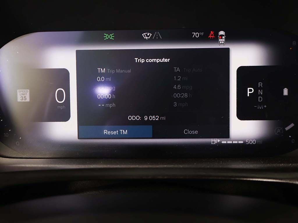 Used 2025 Volvo XC90 B5 Plus AWD/4WD image 45