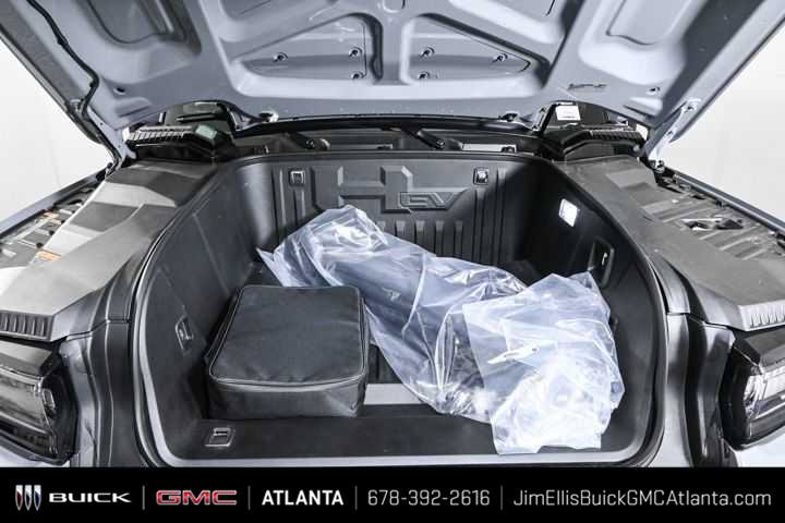 New 2025 GMC Hummer EV 3X w/ LPO, Cargo Utility Package AWD/4WD image 35