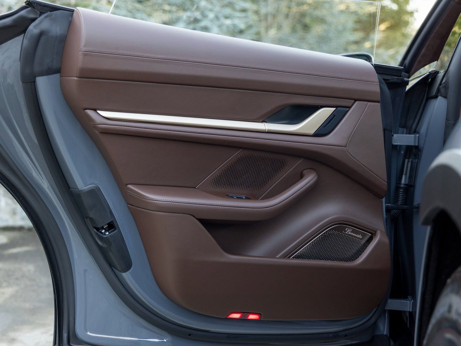 New 2026 Porsche Taycan Turbo AWD/4WD image 39