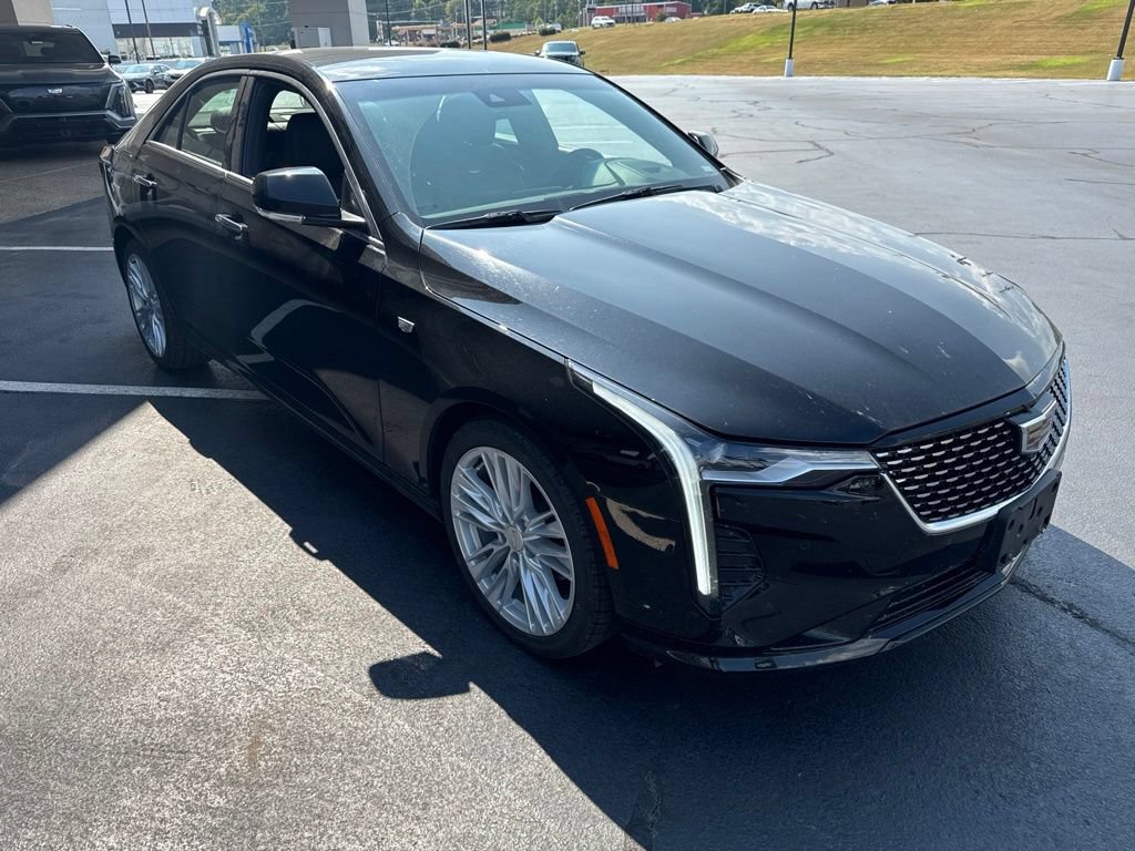 Used 2026 Cadillac CT4 Premium Luxury RWD image 5