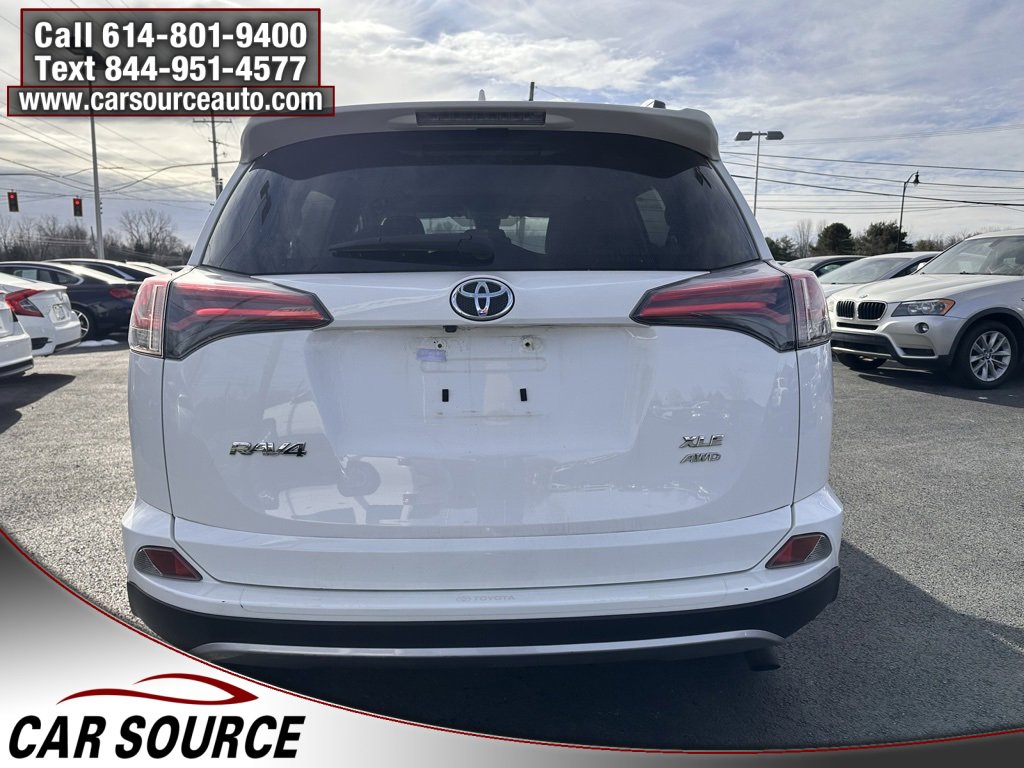 Used 2018 Toyota RAV4 XLE w/ Plus Extra Value Package image 5