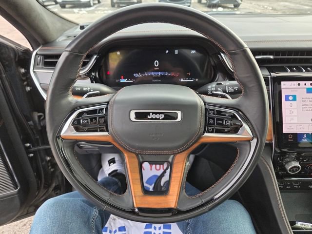 Used 2023 Jeep Grand Cherokee L Summit image 9