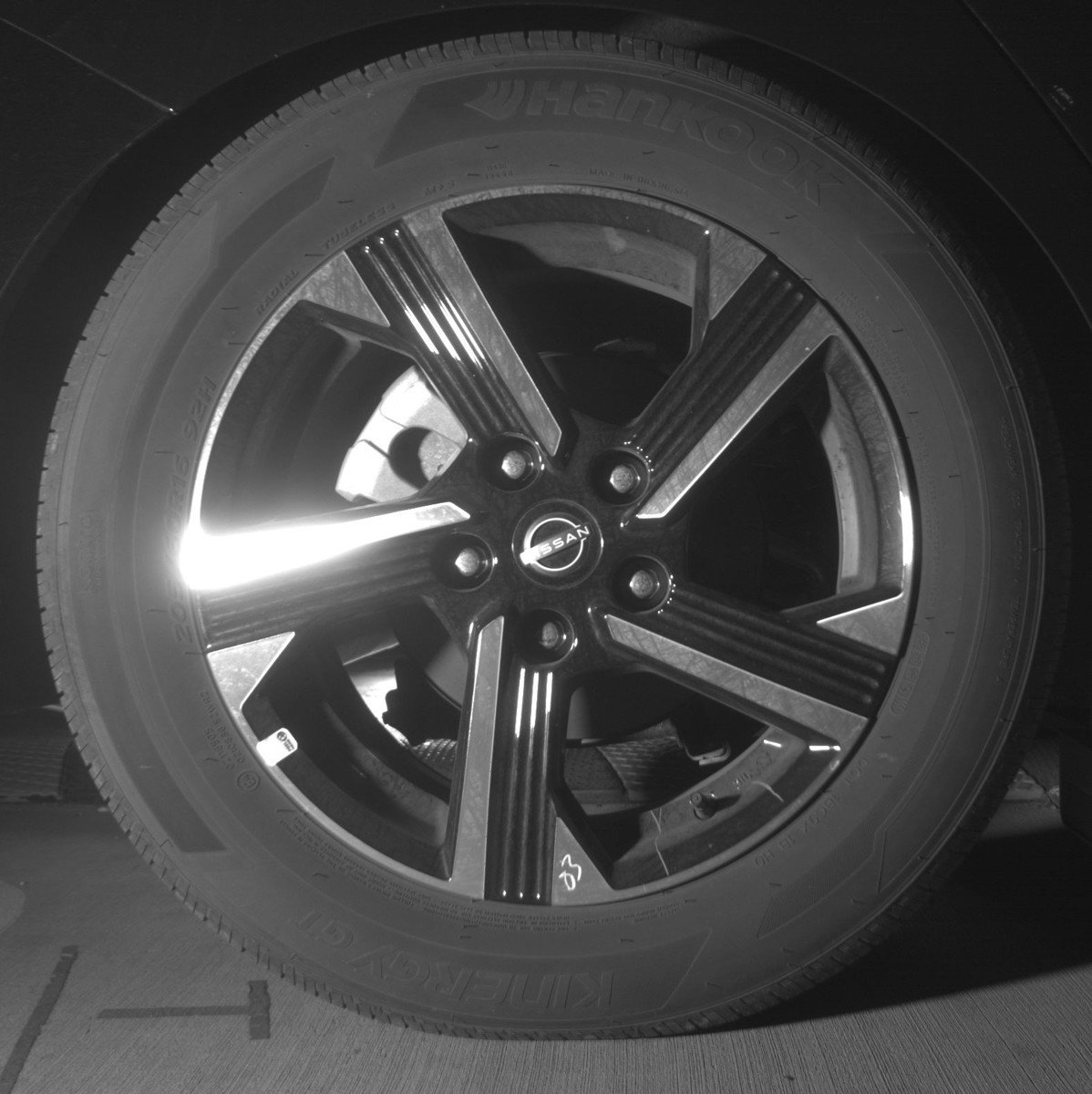 Used 2025 Nissan Sentra SV image 15