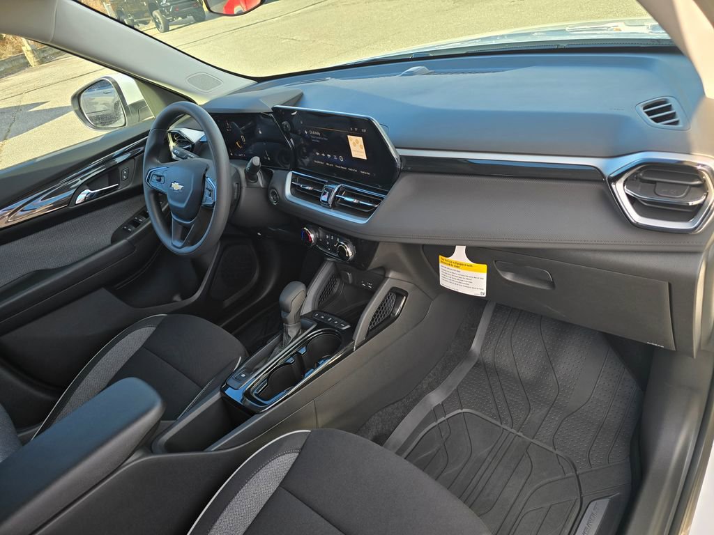 New 2026 Chevrolet TrailBlazer LT image 25