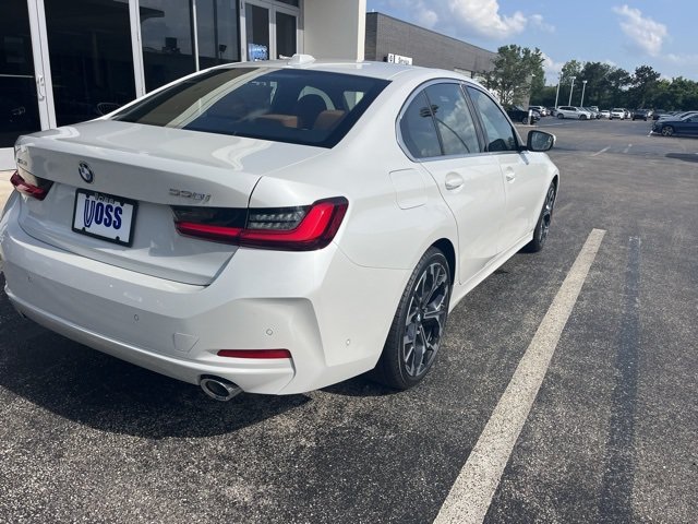 New 2025 BMW 330i xDrive Sedan w/ Premium Package AWD/4WD image 3
