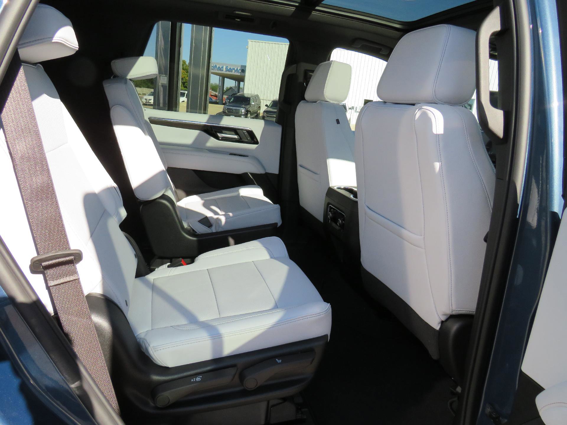 New 2026 Chevrolet Tahoe Premier image 14