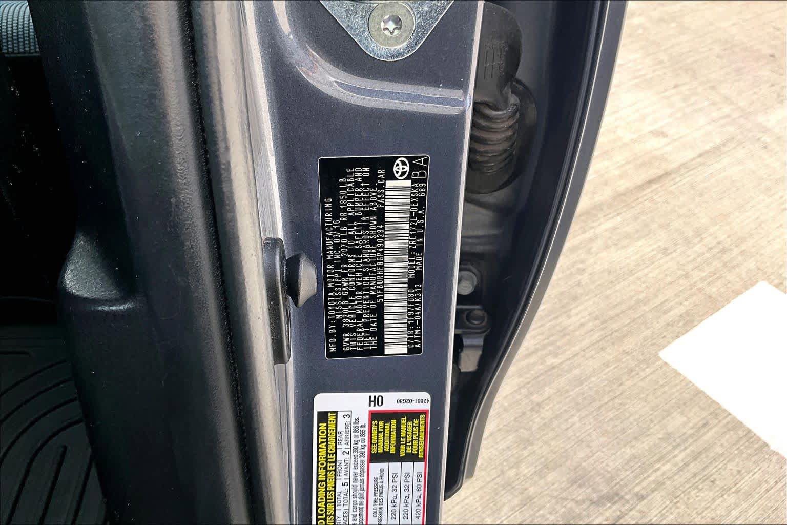 Used 2016 Toyota Corolla S image 32