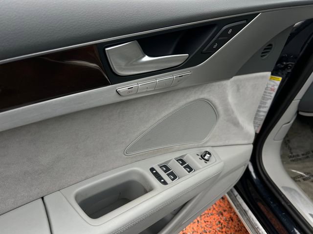 Used 2014 Audi A8 L TDI w/ Premium Package image 11