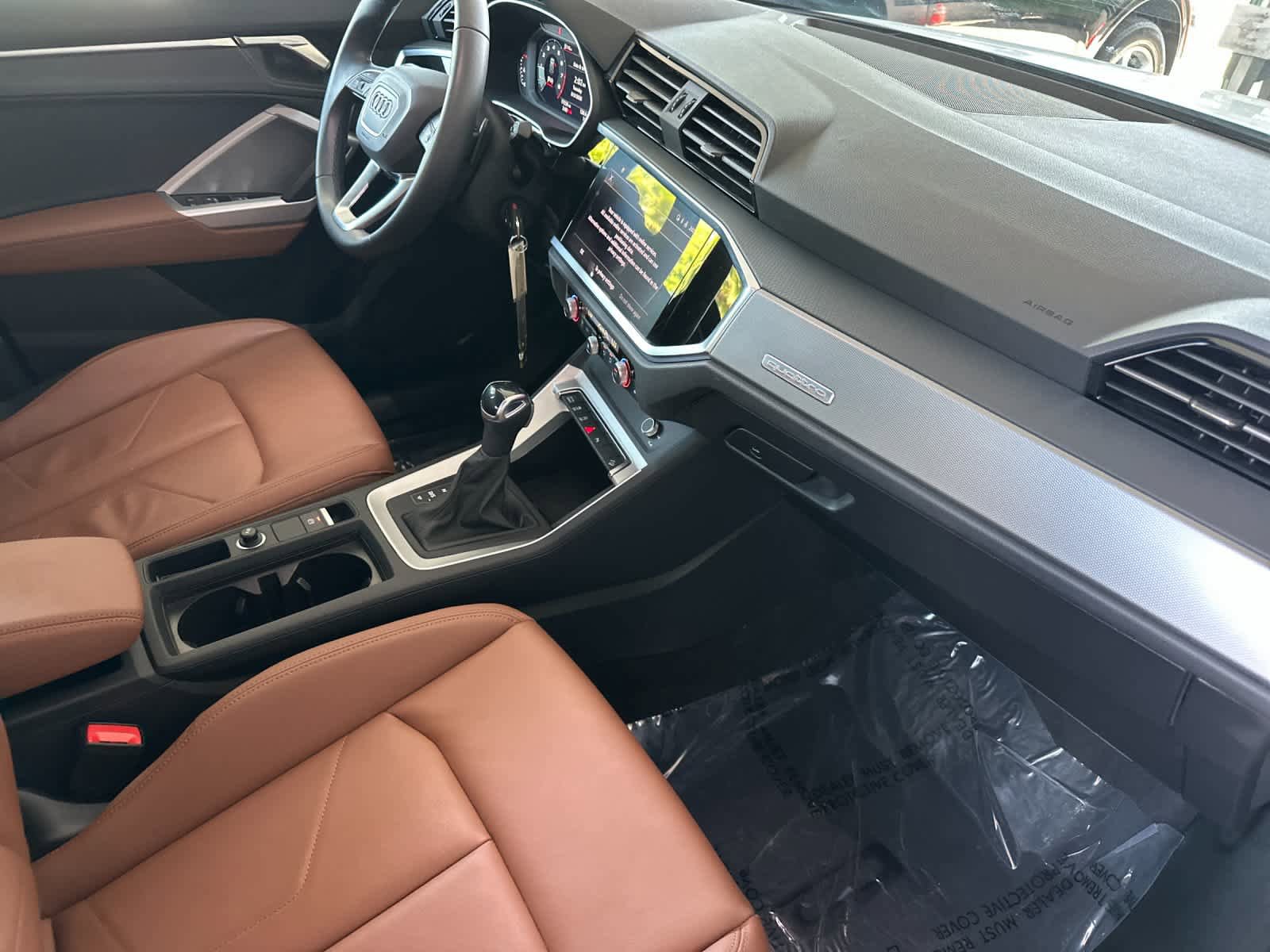 Used 2024 Audi Q3 2.0T Premium AWD/4WD image 16