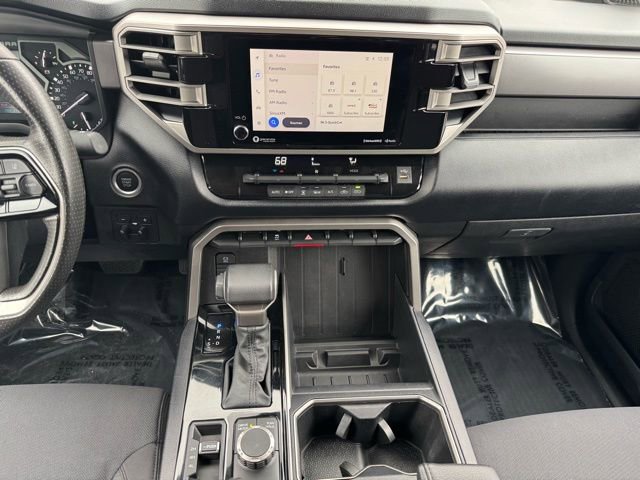 Used 2022 Toyota Tundra SR5 w/ SR5 Convenience Package image 2