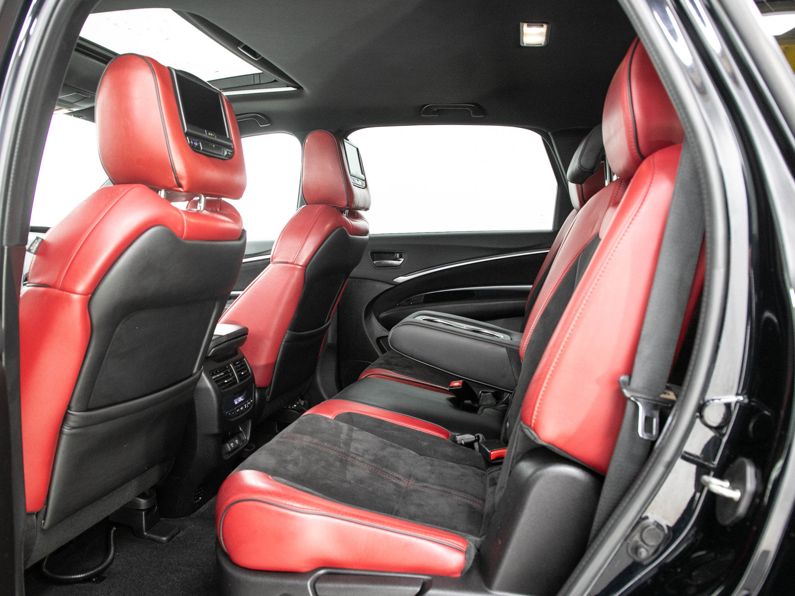 Used 2019 Acura MDX A-Spec AWD/4WD image 16
