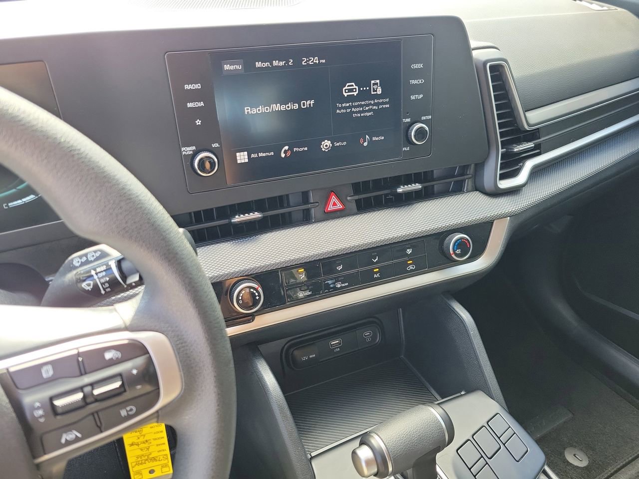 Used 2025 Kia Sportage LX image 22
